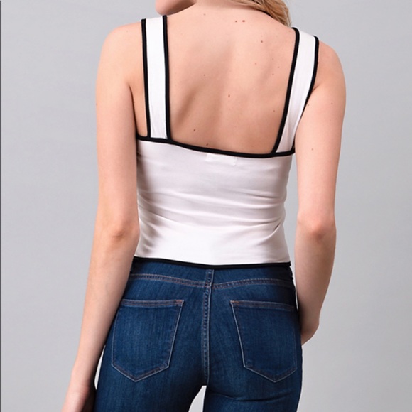 Women top - Picture 3 of 3